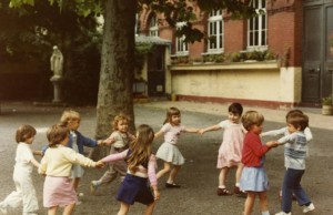 Collège Dominique SAVIO - Dans la cour de l’école du Sacré-Cœur